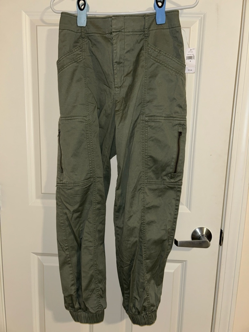 Woman’s Olive Green Cargo Jogger Pants